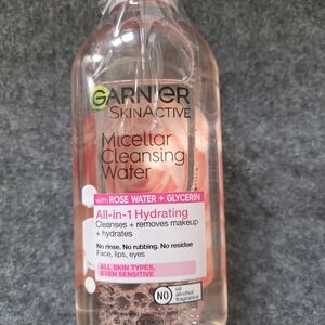Garnier SkinActive Micellar Cleansing Water with Rose Water